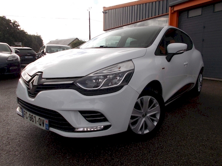 RENAULT CLIO IV 0.9 TCE 75 CV TREND 5 PORTES  ********** 1 ERE MAIN AVEC SEULEMENT 41486 KMS ***********